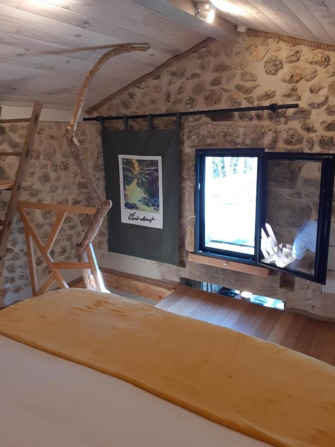 Le Gite De La Cabane De L'Oiseau Couze-et-Saint-Front Exterior foto