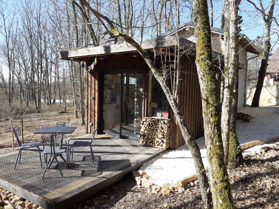 Le Gite De La Cabane De L'Oiseau Couze-et-Saint-Front Exterior foto