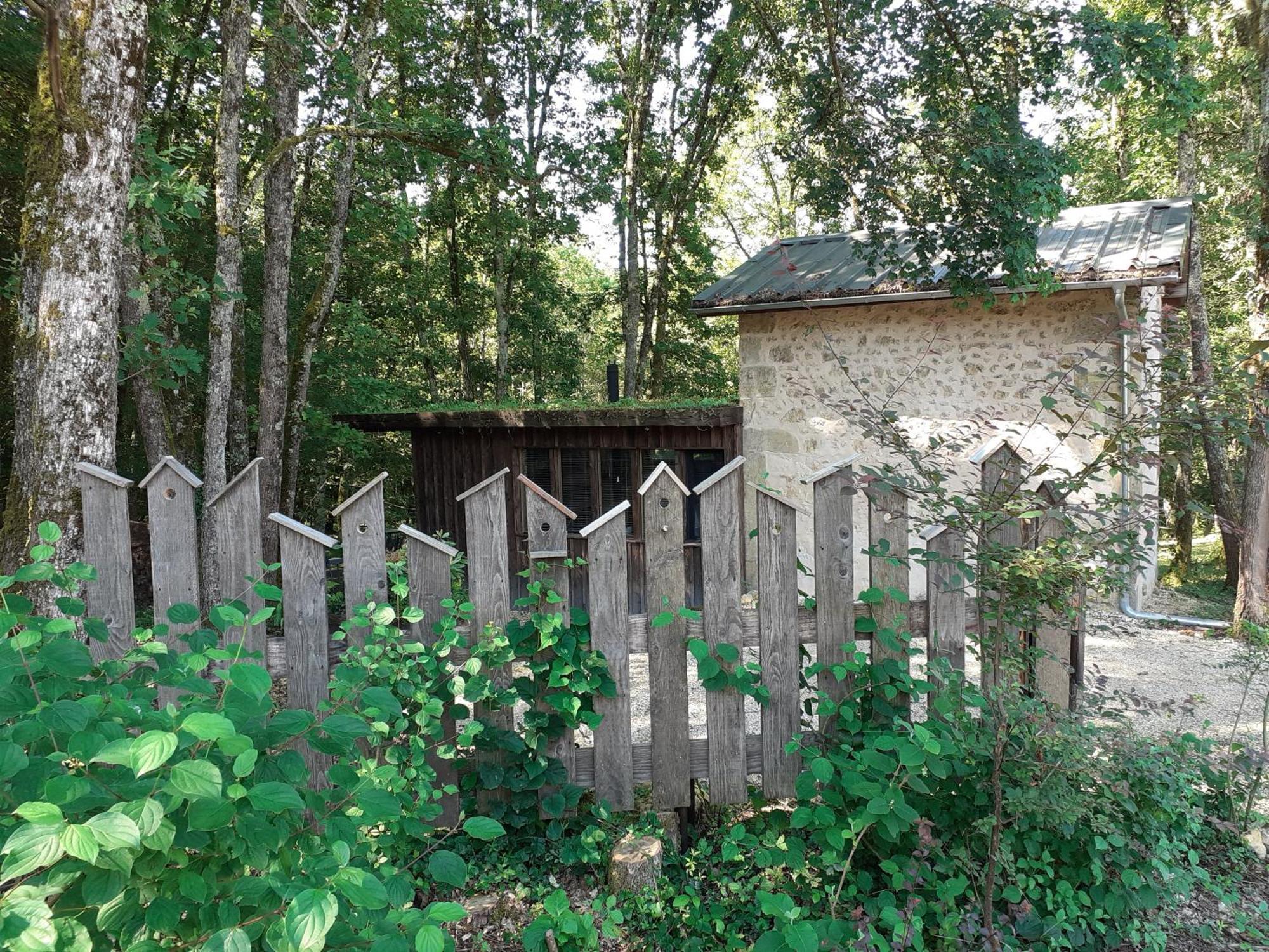 Le Gite De La Cabane De L'Oiseau Couze-et-Saint-Front Exterior foto